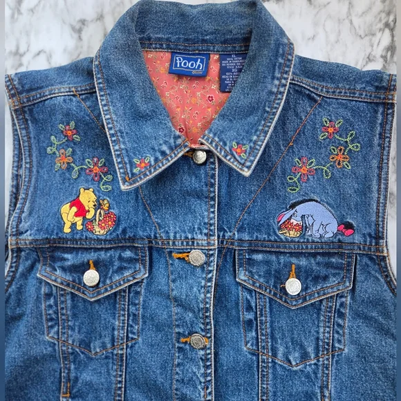 Pooh Embroidered Denim Vest - Picture 2 of 8
